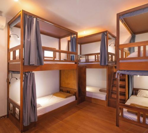 Hostels & Co-Living Spaces